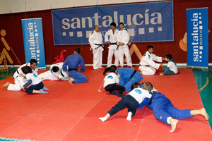 Entrenamiento con los judokas