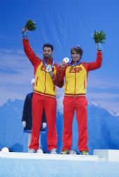 Jon Santacana y Miguel Galindo con la medalla de plata en eslalon.