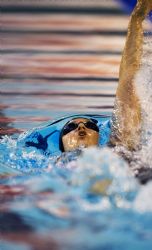 Mara Delgado nadando 100m espalda s12, Glasgow 2015