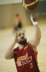 Bernab Costas, jugador baloncesto en silla de ruedas