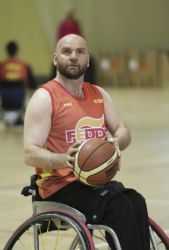 Carlos Vera, jugador de baloncesto en silla de ruedas