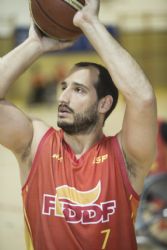 Pablo Zarzuela, jugador de baloncesto en silla de ruedas