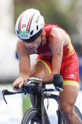 El almeriense Jairo Ruiz durante la fase de ciclismo del triatlon de los Juegos Paralmpicos de Rio 2016