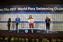Nuria Marqus gana la medalla de oro en los 100 metros espalda S9, durante la primera jornada del Mundial de Natacin Paralmpica Mxico 2017.