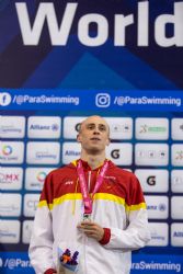 Ivn Salguero gana la medalla de plata en 100 metros braza SB13 durante la cuarta jornada del Campeonato del Mundo de Natacin Paralmpica Mxico 2017.