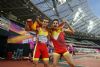 Gerard Descarrega y Marcos Blanquio ganan la medalla de oro en 400 metros T11 durante el Campeonato del Mundo de Atletismo Paralmpico de Londres.