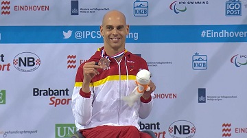 Richard Oribe medallista en Eindhoven2014