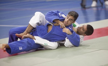La selecci�n espa�ola con los j�venes judokas