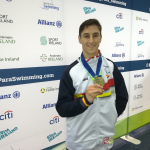 Sergio Martos posa con el bronce logrado en la prueba de los 50 libres S8 del Europeo de Dublín 2018