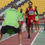 Xavi Porras, participando en salto de longitud T11 en el Mundial de Atletismo Doha 2015.