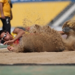 Xavi Porras, participando en salto de longitud T11 en el Mundial de Atletismo Doha 2015.