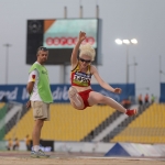 Sara Fernández, en una de sus tentativas de la prueba de salto de longitud T12 en el Mundial de Atletismo Doha 2015.