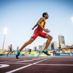 Joan Munar, llegando a meta en la prueba de relevo 4x100 T11-T13 del Mundial de Atletismo Doha 2015.