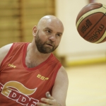 Carlos Vera, durante una concentración y entrenamiento con la selección española de baloncesto en silla.