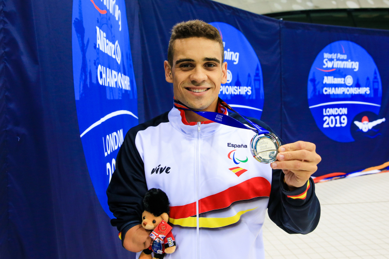 Óscar Salguero, con su medalla de plata en este Mundial de Londres