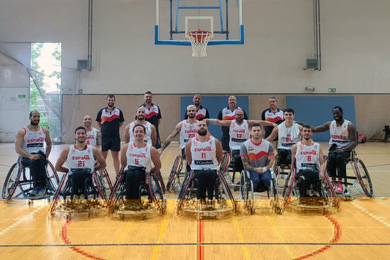 La selección masculina de baloncesto en silla de ruedas. Foto: FEDDF.