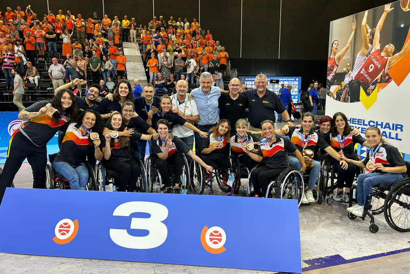 La selección femenina de baloncesto en silla de ruedas. Foto: FEDDF