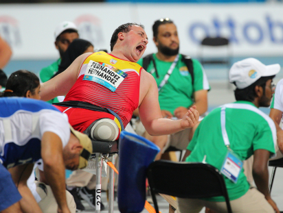 David Fernández acabó noveno en la competición de Peso T57 del Mundial de Dubái.