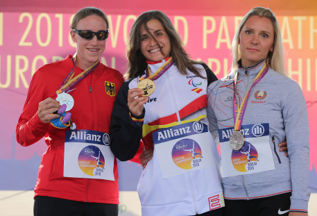 Sara Martínez, en el podio con la medalla de oro en el Campeonato de Europa Berlín 2018.