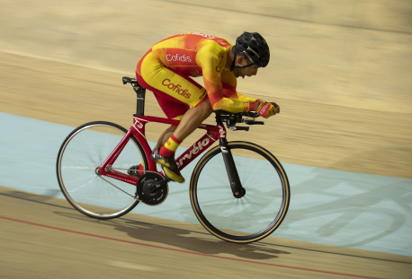 Maurice Eckhard, con la selección española en el Mundial de Ciclismo en Pista de Apeldoorn 2019.