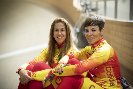 El tándem Ginesa López-Mayalen Noriega con la selección española en el Mundial de Ciclismo en Pista de Apeldoorn 2019.