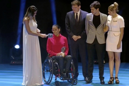 Teresa perales, Israel Oliver y Michelle Alonso recogen el premio