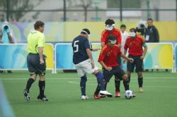 Partido de ftbol-5 entre Espaa y Argentina.