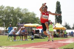 Xavier Porras, en la final del triple salto del Mundial (clase T11) de Lyon 2013