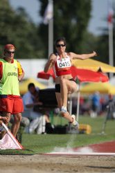 Sara Martnez Puntero gana la medalla de bronce en el salto de longitud (clase T12) en el Mundial de Lyon 2013