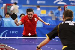 lvaro Valera durante el partido por la medalla de bronce en categora individual.