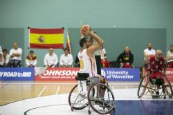 JUGADA ESPAA-POLONIA EN EUROPEO 2015 BALONCESTO EN SILLA DE RUEDAS