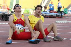 Gerard Descarrega Plata Mundial Atletismo Doha2015 en 400m T11 con Marcos Blanquio