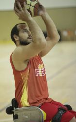 Alejandro Zarzuela, jugador de Baloncesto en silla de ruedas