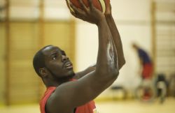 Amadou Diallo, jugador baloncesto en silla de ruedas