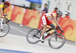 Roberto Alcaide en la prueba de fondo en carretera.