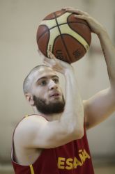 Jos Mara Avendao, jugador de baloncesto en silla de ruedas