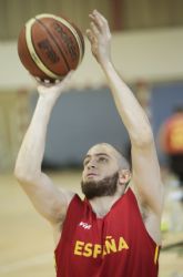 Jos Mara Avendao, jugador de baloncesto en silla de ruedas