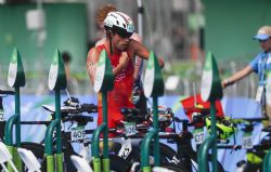 Jairo Ruiz durante la prueba de triatlon de los Juegos Paralmpicos de Rio 2016