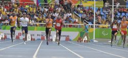 Xavier Porras en la ronda previa de los 100 metros de la categora T11 en la que marc un tiempo de 11.99, que no le alcanz para clasificarse