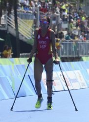 Rakel Mateo, durante la prueba de triatln.