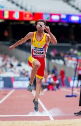 Xavi Porras participa en salto de longitud en el Campeonato del Mundo de Atletismo Paralmpico de Londres.