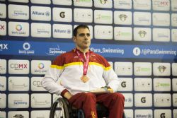 Toni Ponce consigue la medalla de bronce en 400 metros libre S6, durante la primera jornada del Mundial de Natacin Paralmpica Mxico 2017.