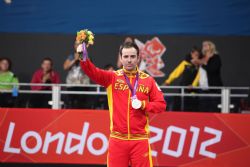 Alvaro Valera ganador de la medalla de plata en individual.
