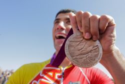 Maurice Eckard medalla de bronce en la prueba de contrarreloj.