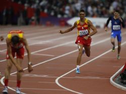 Final de Carrera de 800metros T36 de Jose Manuel Gonzales Santamaria y Jose Pampano