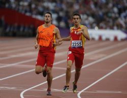 Gerard Descarrega final de Carrera de 400 metros T12 Final