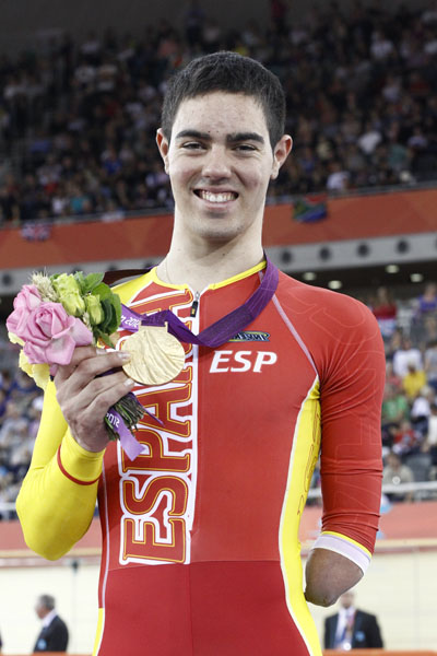 Alfonso Cabello con su medalla de oro