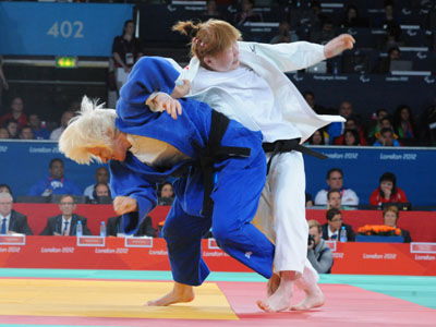 CARMEN HERRERA MANTIENE SU CORONA DE TRIPLE CAMPEONA PARALÍMPICA DE JUDO