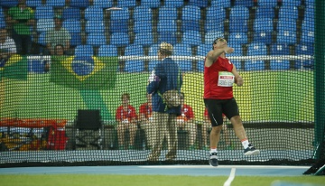 DAVID CASINOS AMPLÍA SU COLECCIÓN DE MEDALLAS CON EL BRONCE EN DISCO