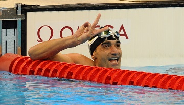  MIGUEL LUQUE SE UNE AL FESTIVAL EN LA PISCINA CON UNA PLATA EN 50 BRAZA